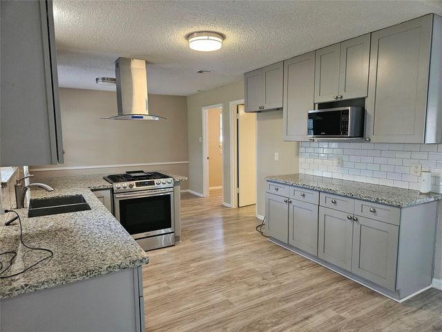 1402 New Orleans Street, Deer Park, TX 77536