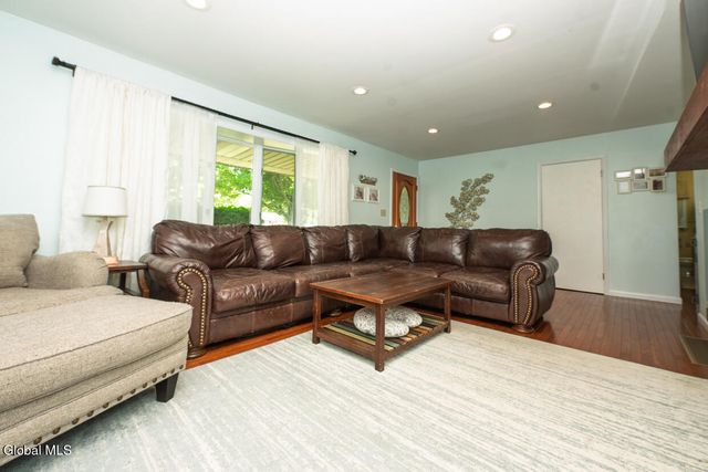 217 Middletown Road, Waterford, NY 12188