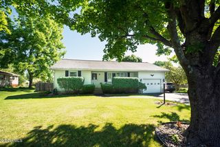 217 Middletown Road, Waterford, NY 12188