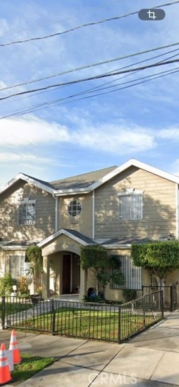 5725 Case Avenue 4, North Hollywood, CA 91601