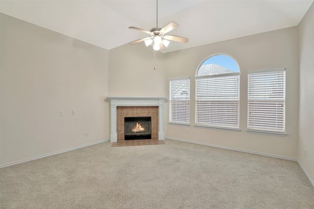 9205 Regal Oaks Drive, Mckinney, TX 75072