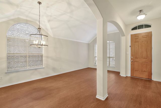 9205 Regal Oaks Drive, Mckinney, TX 75072