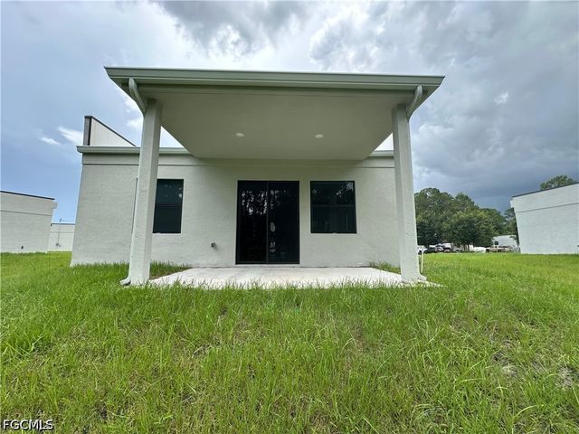 134 Viewpoint DR, Lehigh Acres, FL 33972