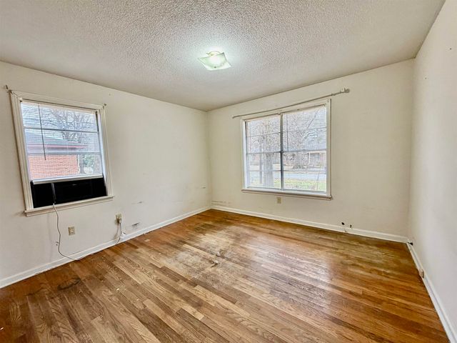 804 LYNN ST, Somerville, TN 38068