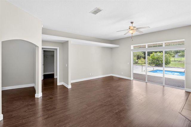 150 NE 49TH STREET, Ocala, FL 34479