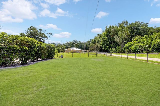 150 NE 49TH STREET, Ocala, FL 34479