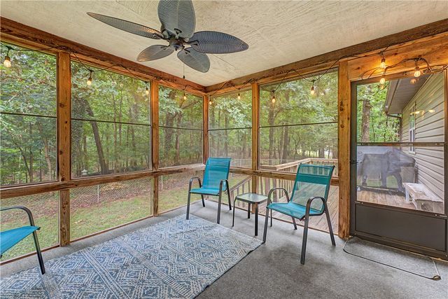99 Westbury Drive, Bella Vista, AR 72714