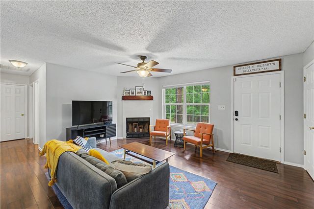 99 Westbury Drive, Bella Vista, AR 72714