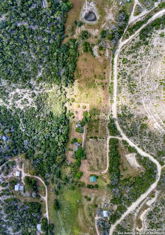 130B Peek Ranch, Comfort, TX 78013