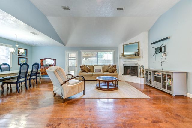 13323 Shaft Drive, Cypress, TX 77429