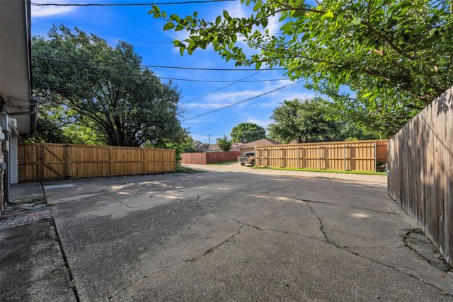 3046 Westforest Drive, Dallas, TX 75229