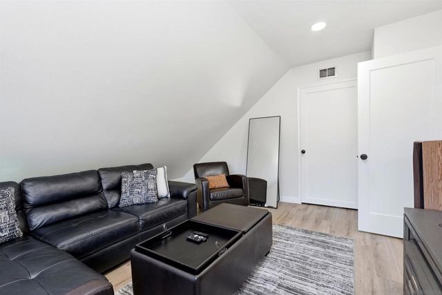 5476 Maisel Way, San Diego, CA 92115