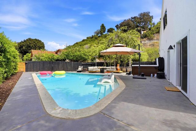 5476 Maisel Way, San Diego, CA 92115