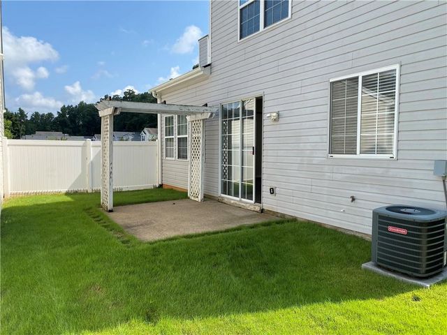 736 Bedford, Woodstock, GA 30188