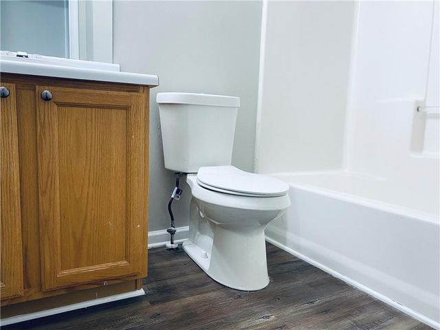 736 Bedford, Woodstock, GA 30188