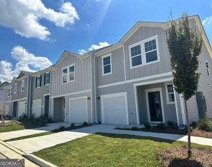 228 Gillis Way, Villa Rica, GA 30180