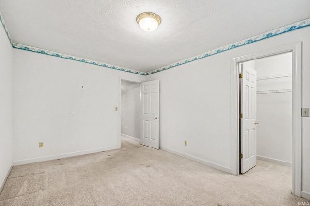 1605 Canton Drive, Goshen, IN 46526