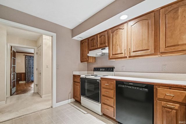 1605 Canton Drive, Goshen, IN 46526