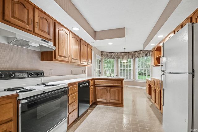 1605 Canton Drive, Goshen, IN 46526