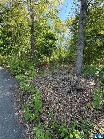 25 Budd Avenue, Mount Olive Township, NJ 07828