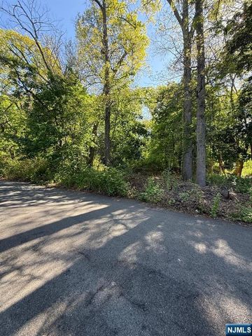 25 Budd Avenue, Mount Olive Township, NJ 07828