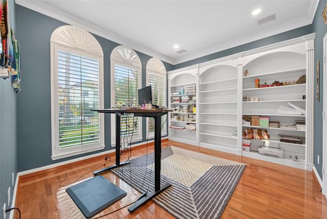 5349 Val Verde Street, Houston, TX 77056