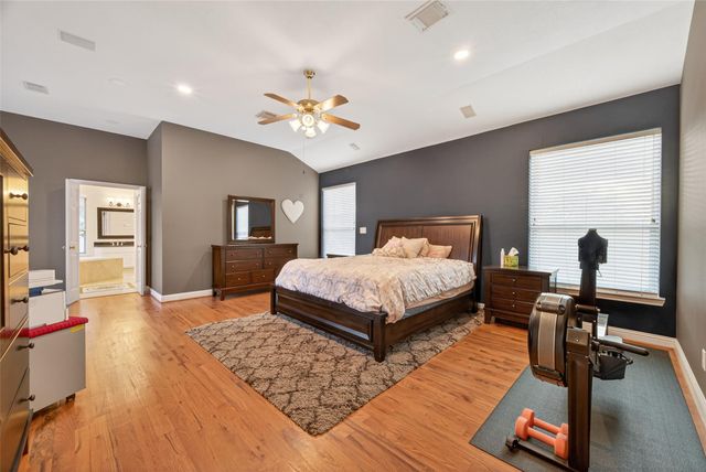 5349 Val Verde Street, Houston, TX 77056