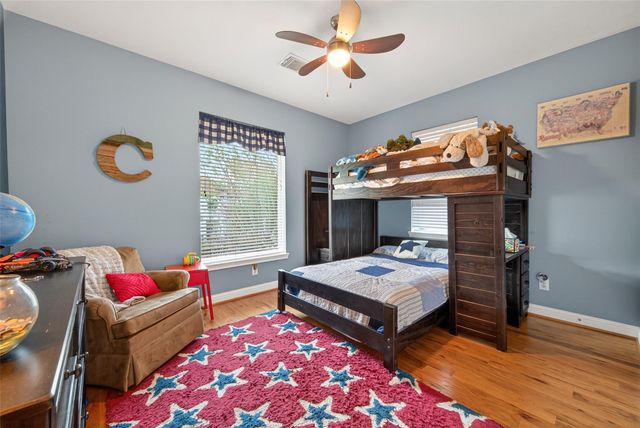 5349 Val Verde Street, Houston, TX 77056