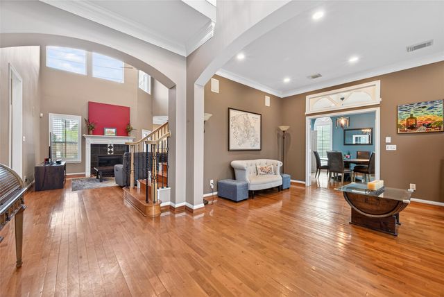 5349 Val Verde Street, Houston, TX 77056