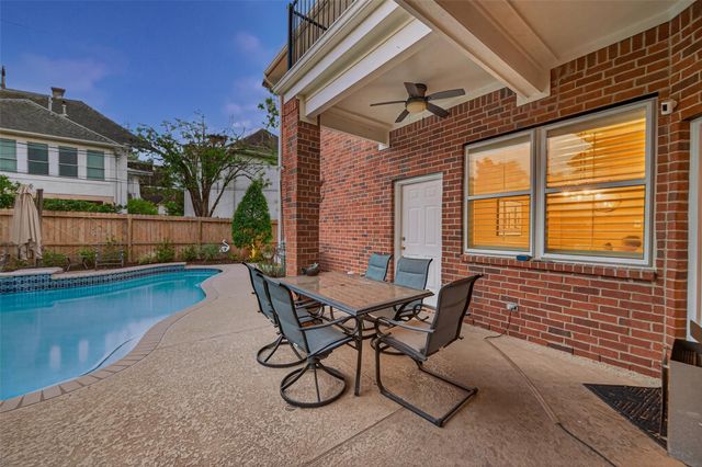 5349 Val Verde Street, Houston, TX 77056