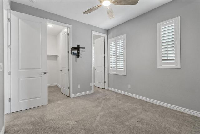 1063 N 70th Way, Scottsdale, AZ 85257