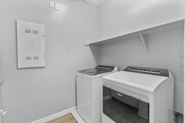 1063 N 70th Way, Scottsdale, AZ 85257