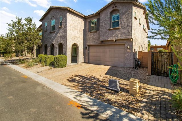 1063 N 70th Way, Scottsdale, AZ 85257