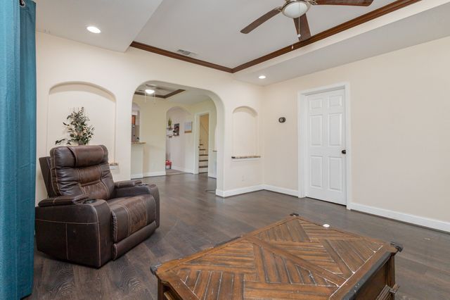 1110 N Catherine Street, Terrell, TX 75160