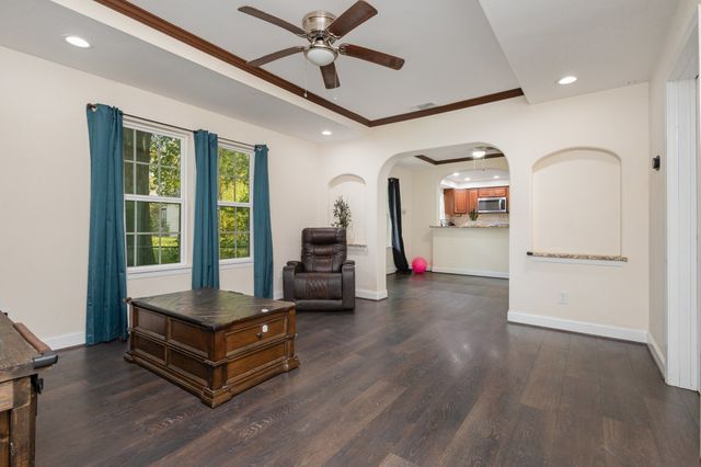 1110 N Catherine Street, Terrell, TX 75160