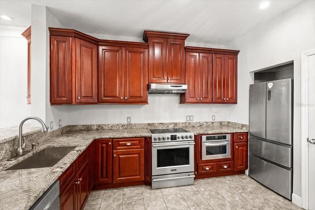 443 HAMPTONCREST CIRCLE 107, Lake Mary, FL 32746