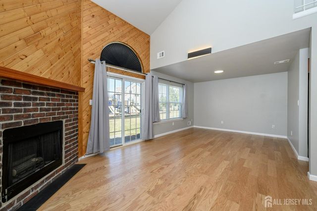 131 Nebula Road, Piscataway, NJ 08854