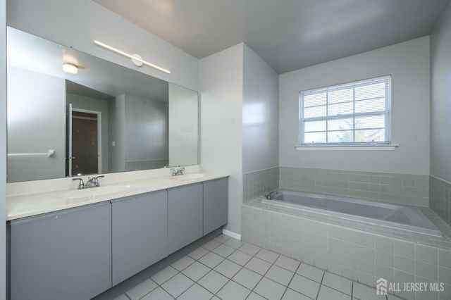 131 Nebula Road, Piscataway, NJ 08854