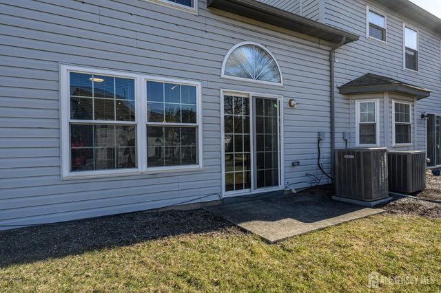 131 Nebula Road, Piscataway, NJ 08854