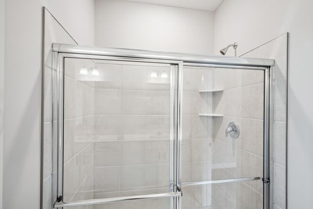 10547 Bent Pine Lane, Woodbury, MN 55129