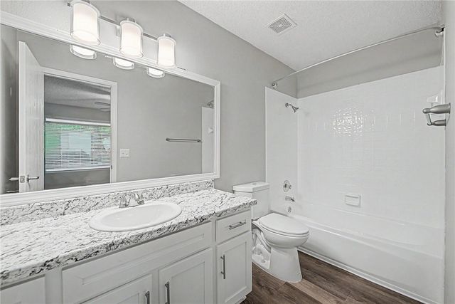 1426 N Boxley Avenue, Fayetteville, AR 72704
