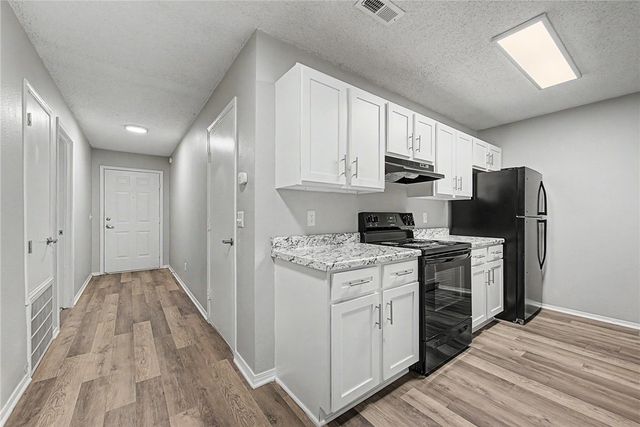 1426 N Boxley Avenue, Fayetteville, AR 72704