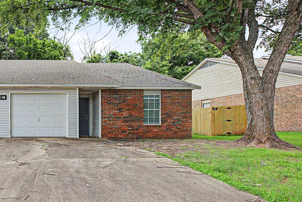 1426 N Boxley Avenue, Fayetteville, AR 72704