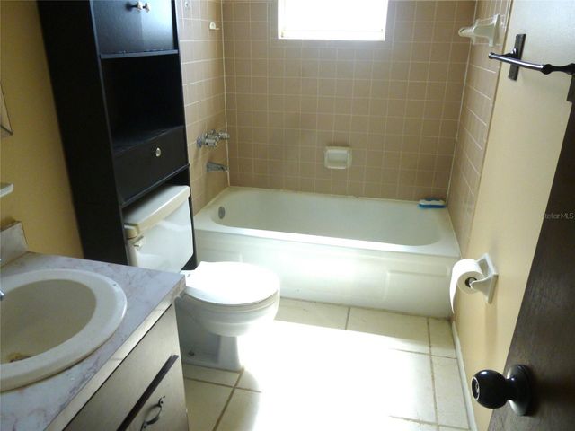 318 CENTRAL AVENUE, Frostproof, FL 33843