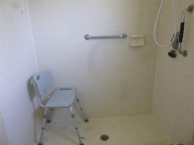 318 CENTRAL AVENUE, Frostproof, FL 33843