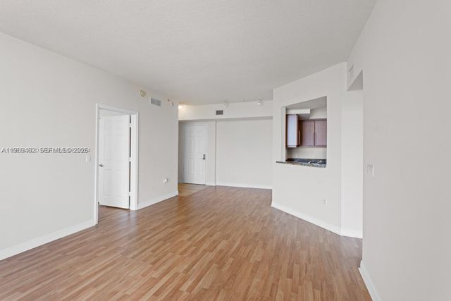 888 S Douglas Rd 1405, Coral Gables, FL 33134