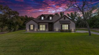 110 Oakwood Hills Drive, Paradise, TX 76073