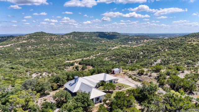305 Spanish Pass, Boerne, TX 78006