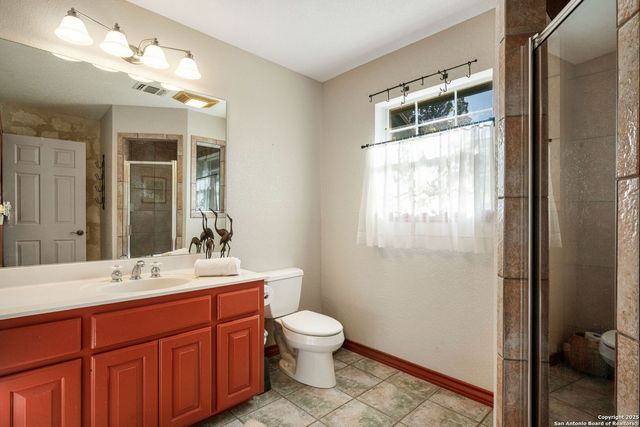 305 Spanish Pass, Boerne, TX 78006