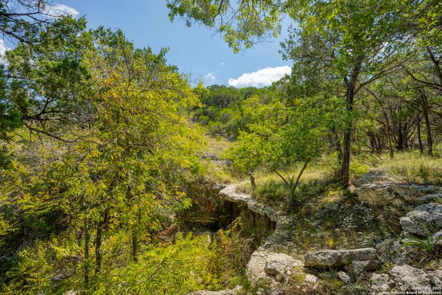 305 Spanish Pass, Boerne, TX 78006